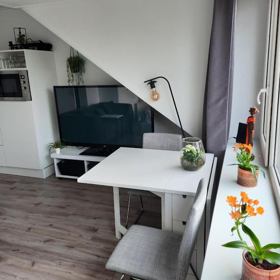 ホテル Studio 76 Groningen Met Gratis Leenfietsen エクステリア 写真